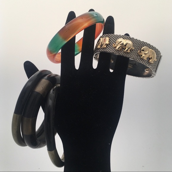 various Jewelry - Vintage: 5 pieces bangle bracelets